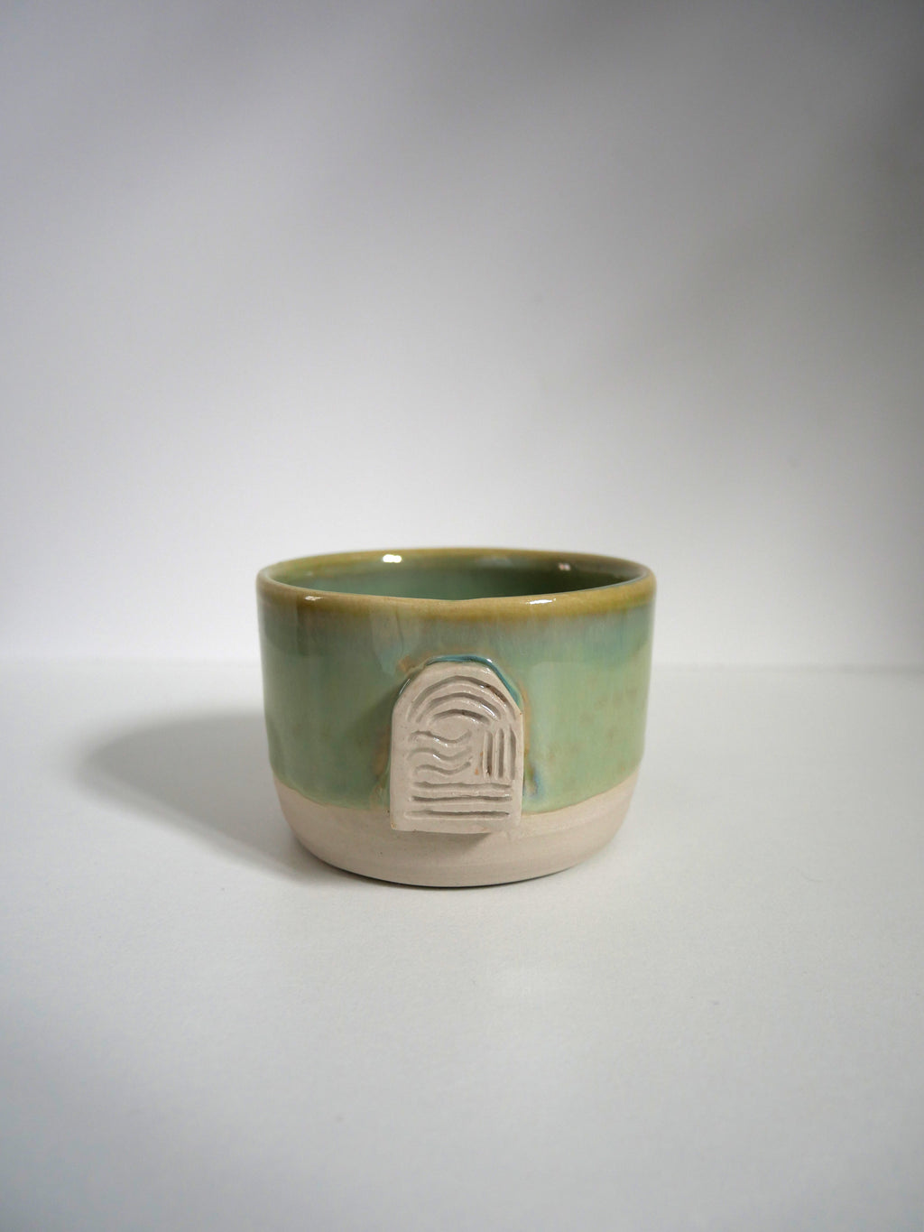 Tasse médaillon vert thé n°2