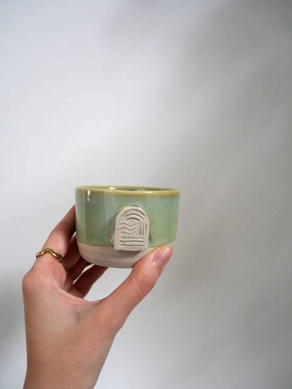 Tasse médaillon vert thé n°2
