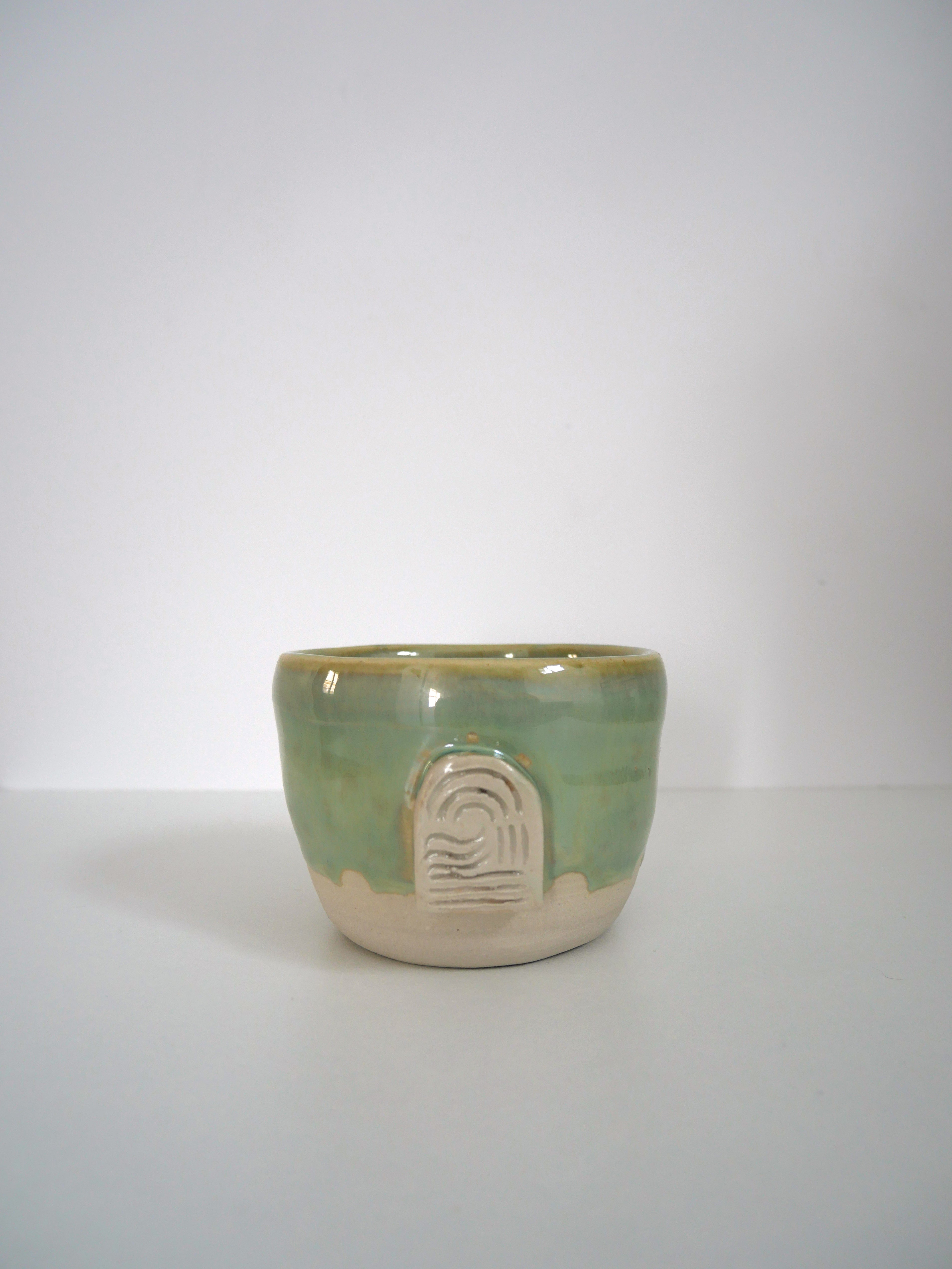 Tasse médaillon vert thé n°3